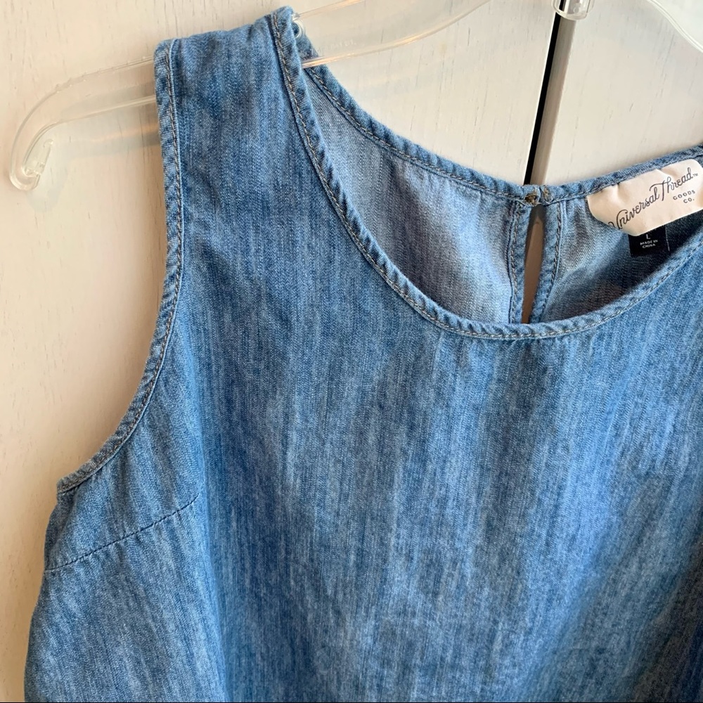 Universal Thread Sleeveless Chambray Top